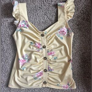 daisy May, Floral,Yellow Tank Top with Button Detail, size juniors small